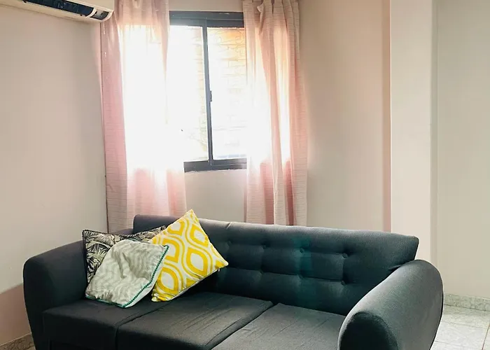 Depto Dos Habitaciones Sobre Avenida Principal En Cataratas Del Iguazu, Con Wifi
